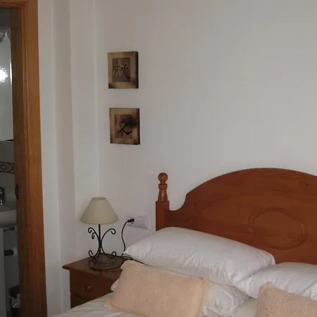 Village Premiere 4 Star 2 Bedroom 2 Bathroom - Wow Sea Views -700m Country Walk To Amazing *